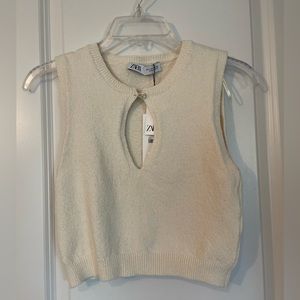 NWT Zara Cream Keyhole Crop Tank
